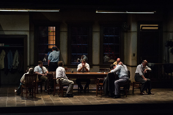 Twelve-Angry-Men13.jpg