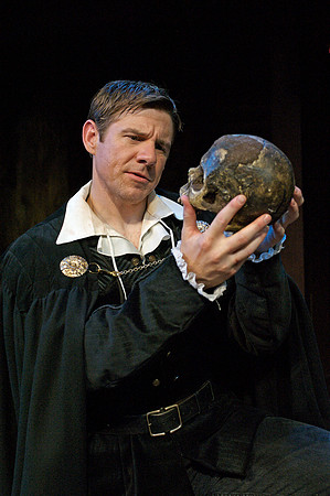 Hamlet A04